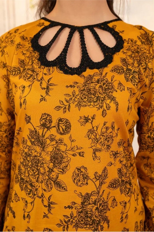 Golden Petals - By Joray.pk