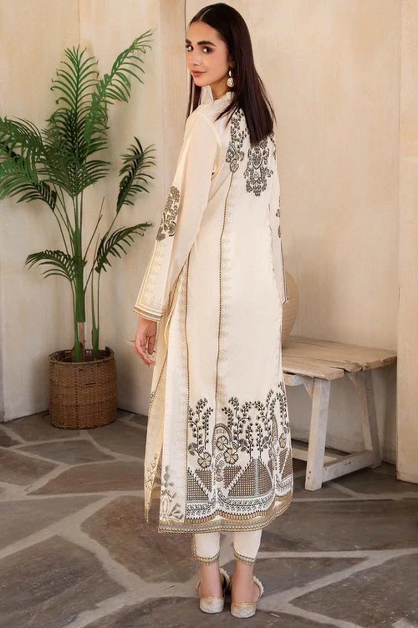 Noor-e-Khaas - By Joray.pk