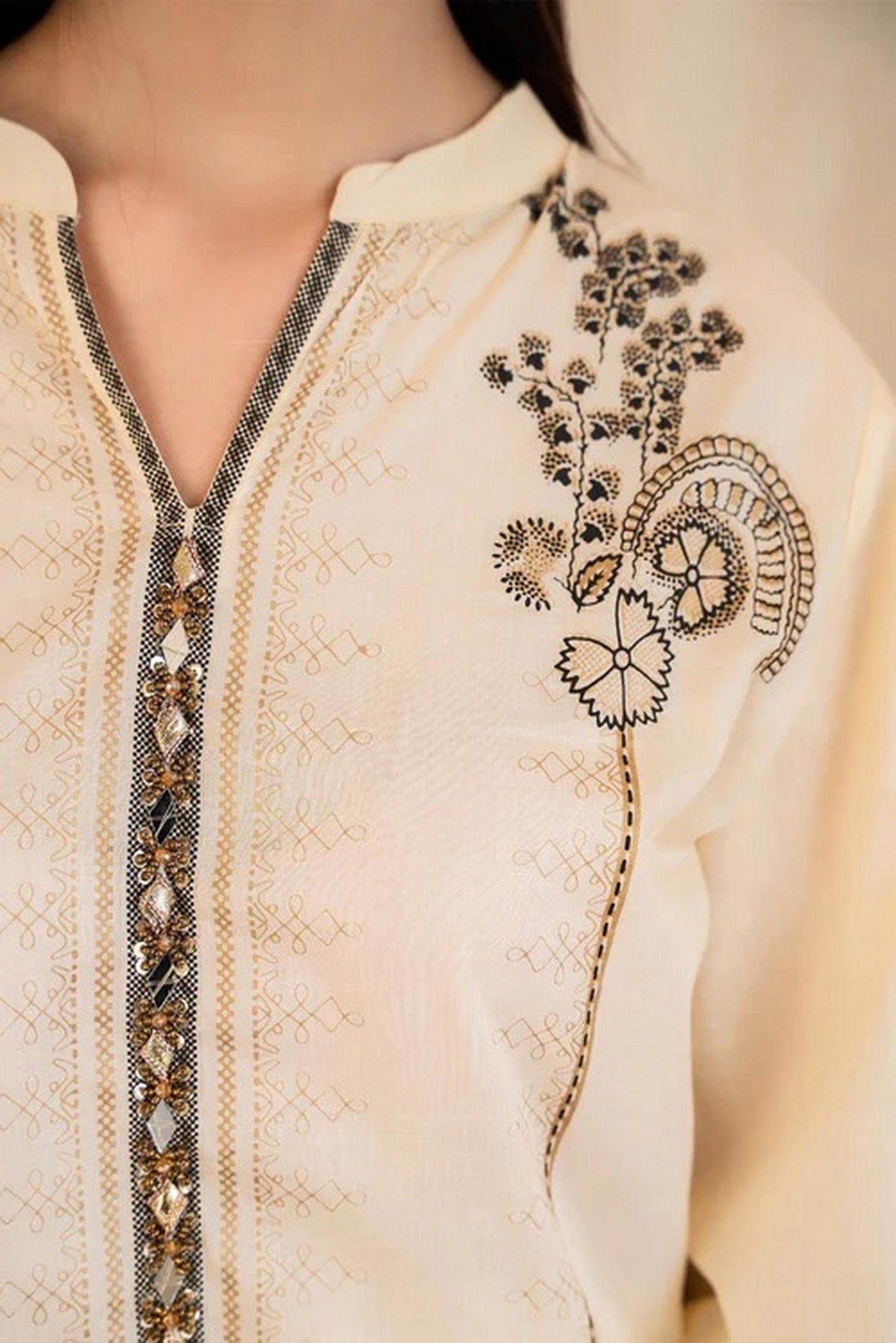 Noor-e-Khaas - By Joray.pk