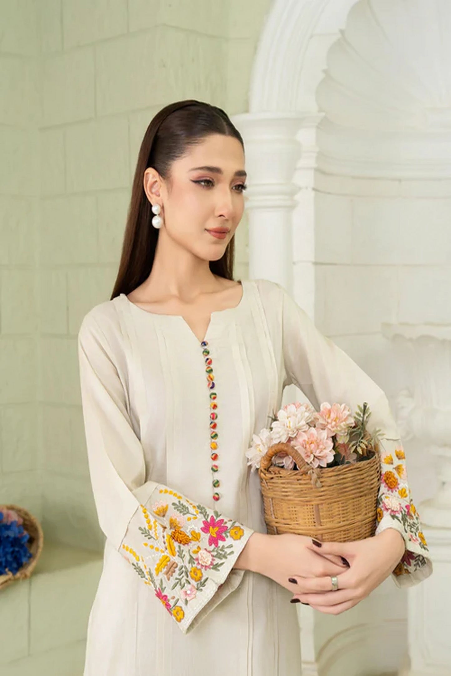 Noor-e-Gul - Ivory - By Joray.pk
